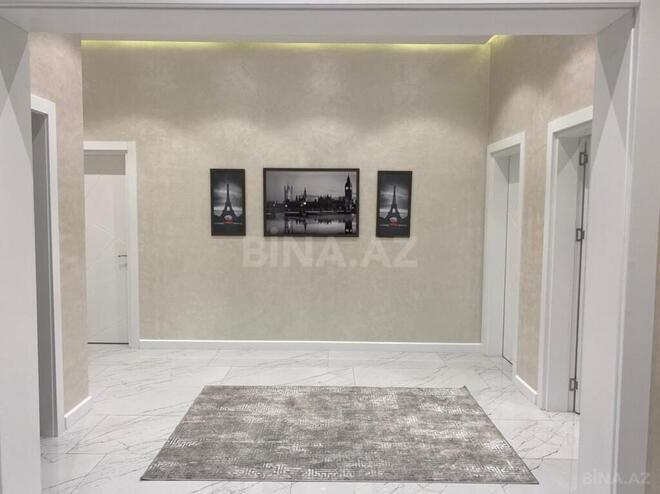 4 otaqlı həyət evi/bağ evi - Şüvəlan q. - 250 m² (11)