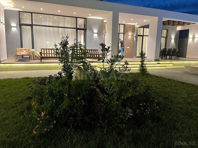 4 otaqlı həyət evi/bağ evi - Şüvəlan q. - 250 m² (10)