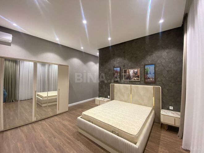 4 otaqlı həyət evi/bağ evi - Şüvəlan q. - 250 m² (20)