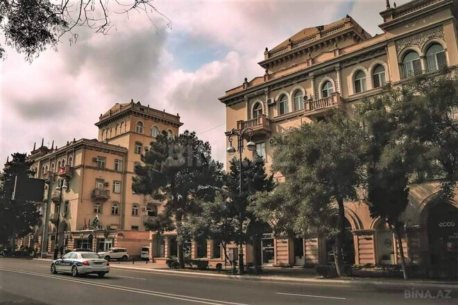 6 otaqlı həyət evi/bağ evi - Yasamal q. - 450 m² (7)
