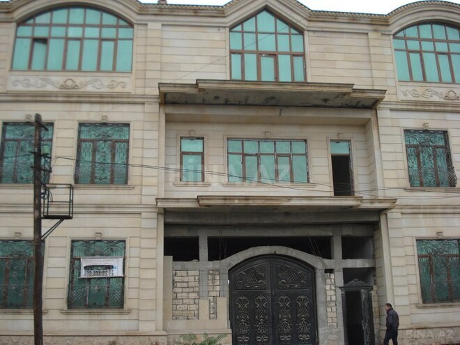 Satılır 11 otaqlı həyət evi/bağ evi 835 m², photo 3 from 14