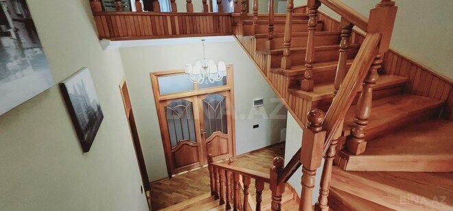 8 otaqlı həyət evi/bağ evi - Bakıxanov q. - 370 m² (18)