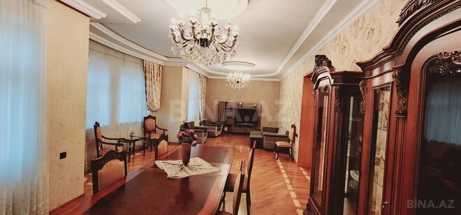 8 otaqlı həyət evi/bağ evi - Bakıxanov q. - 370 m² (4)