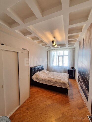 Продаётся 4-комн. новостройка 180 м², м. 8 ноября, photo 19 from 32