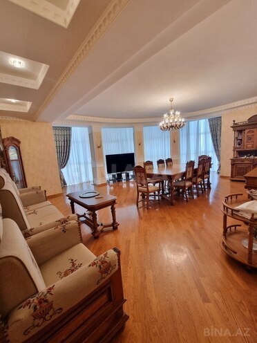 Продаётся 4-комн. новостройка 180 м², м. 8 ноября, photo 6 from 32