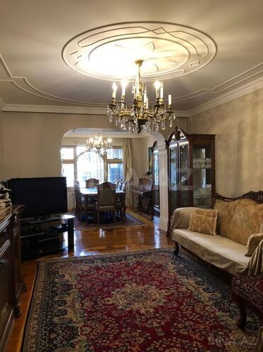 4 otaqlı köhnə tikili - Azadlıq Prospekti m. - 100 m² (6)