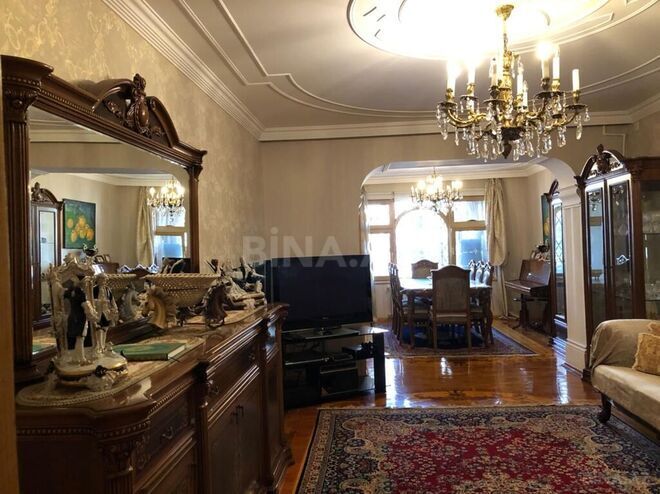 4 otaqlı köhnə tikili - Azadlıq Prospekti m. - 100 m² (7)
