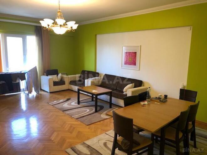 4 otaqlı yeni tikili - 28 May m. - 210 m² (1)