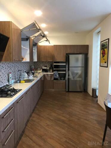 6 otaqlı həyət evi/bağ evi - Mərdəkan q. - 300 m² (12)