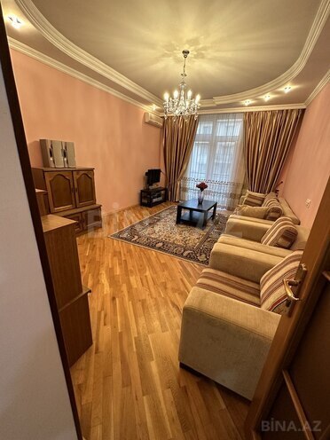 İcarəyə verilir 2 otaqlı köhnə tikili 80 m², 28 May m., photo 4 from 24