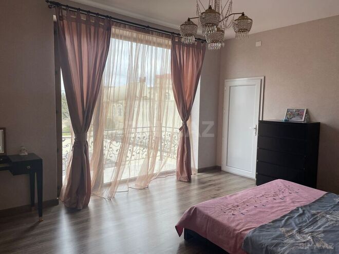 8 otaqlı həyət evi/bağ evi - Səbail r. - 500 m² (13)