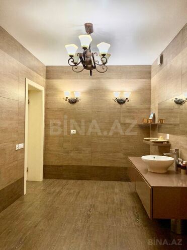 8 otaqlı həyət evi/bağ evi - Səbail r. - 500 m² (10)