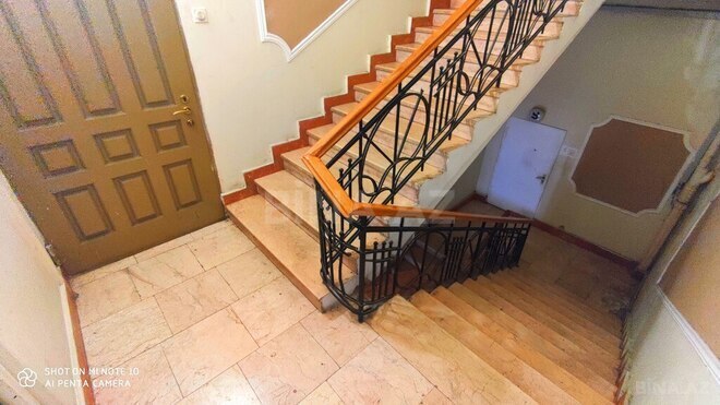 Satılır 5 otaqlı köhnə tikili 221 m², Nəsimi r., photo 13 from 32