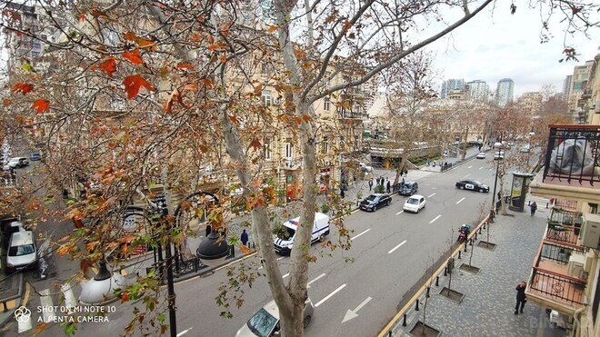 Satılır 5 otaqlı köhnə tikili 221 m², Nəsimi r., photo 29 from 32