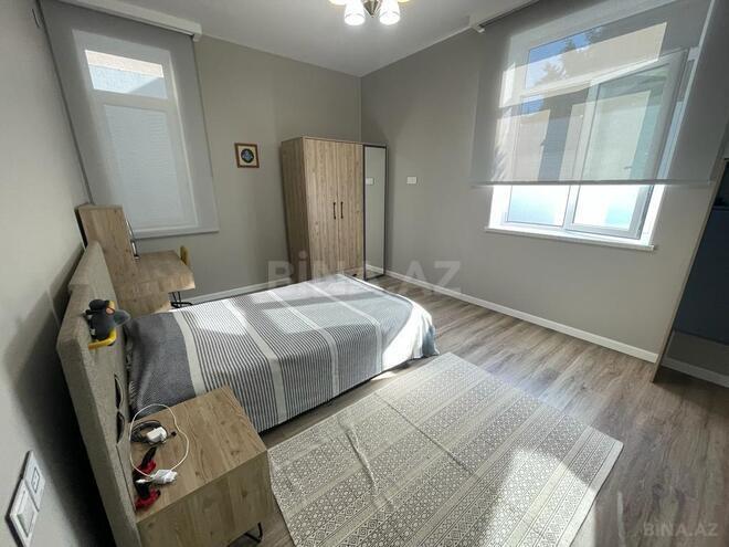 4 otaqlı həyət evi/bağ evi - Şüvəlan q. - 150 m² (11)