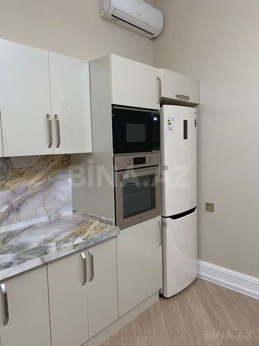 4 otaqlı həyət evi/bağ evi - Mərdəkan q. - 300 m² (17)