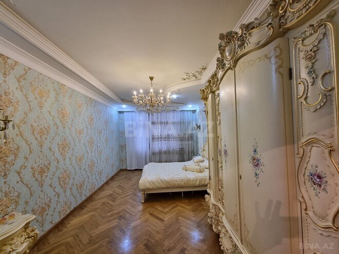 Satılır 4 otaqlı yeni tikili 270 m², 28 May m., photo 14 from 30