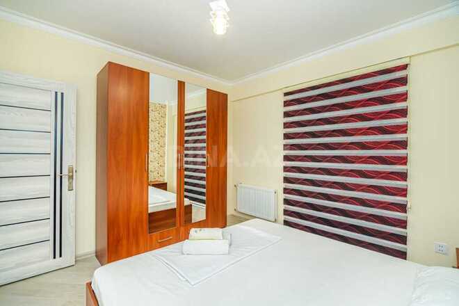 3 otaqlı köhnə tikili - 28 May m. - 80 m² (2)