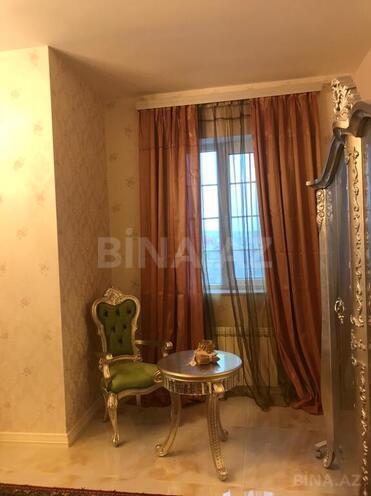 5 otaqlı həyət evi/bağ evi - Şüvəlan q. - 350 m² (9)