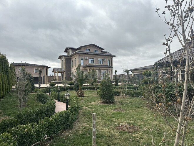 Дом/Дача - пос. Бильгях - 350 м² (3)