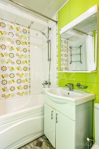 Сдаётся 3-комн. вторичка 135 м², м. Сахил, photo 5 from 32