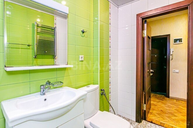 Сдаётся 3-комн. вторичка 135 м², м. Сахил, photo 28 from 32