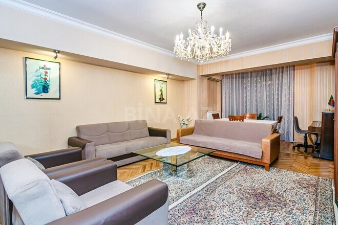 Сдаётся 3-комн. вторичка 135 м², м. Сахил, photo 19 from 32