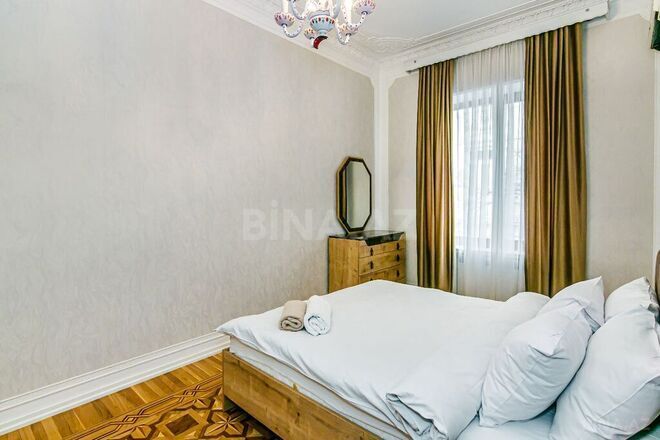 İcarəyə verilir 4 otaqlı köhnə tikili 170 m², Sahil m., photo 9 from 32