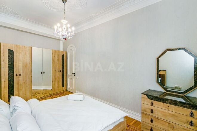 İcarəyə verilir 4 otaqlı köhnə tikili 170 m², Sahil m., photo 13 from 32