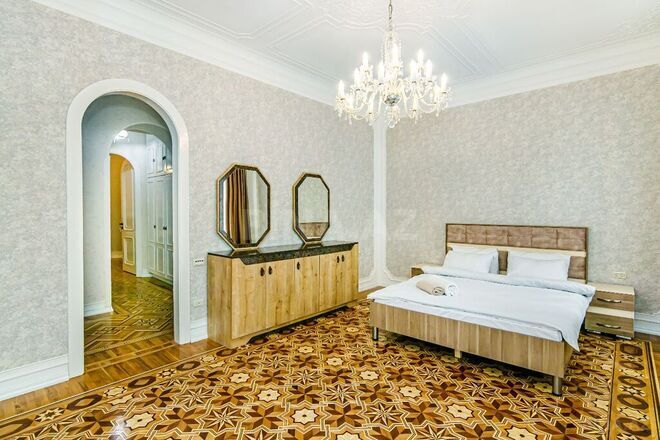 İcarəyə verilir 4 otaqlı köhnə tikili 170 m², Sahil m., photo 6 from 32