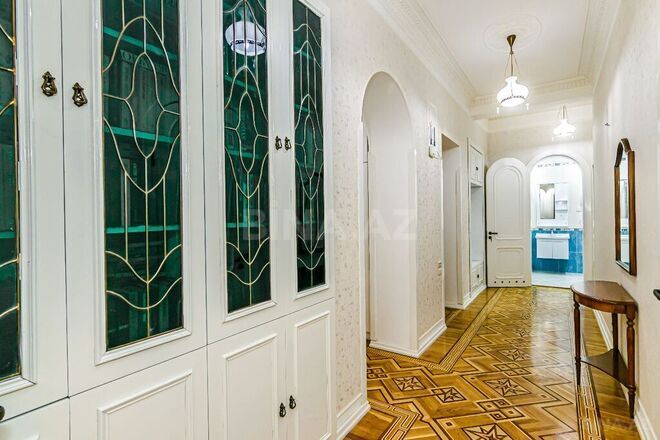 İcarəyə verilir 4 otaqlı köhnə tikili 170 m², Sahil m., photo 30 from 32