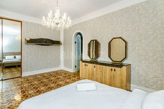 İcarəyə verilir 4 otaqlı köhnə tikili 170 m², Sahil m., photo 10 from 32