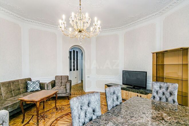 İcarəyə verilir 4 otaqlı köhnə tikili 170 m², Sahil m., photo 17 from 32