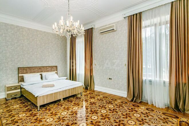İcarəyə verilir 4 otaqlı köhnə tikili 170 m², Sahil m., photo 12 from 32