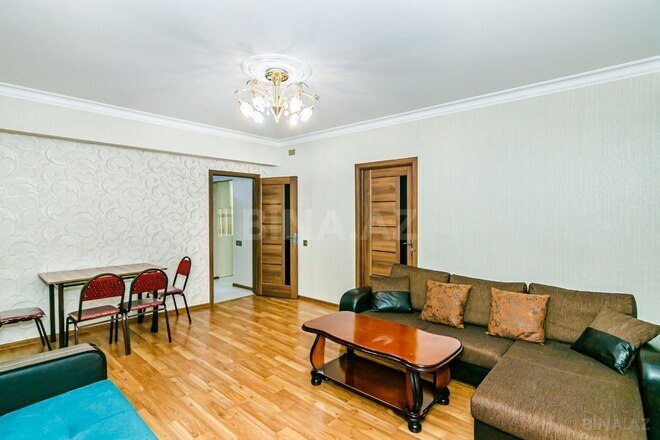 3 otaqlı köhnə tikili - 28 May m. - 80 m² (5)