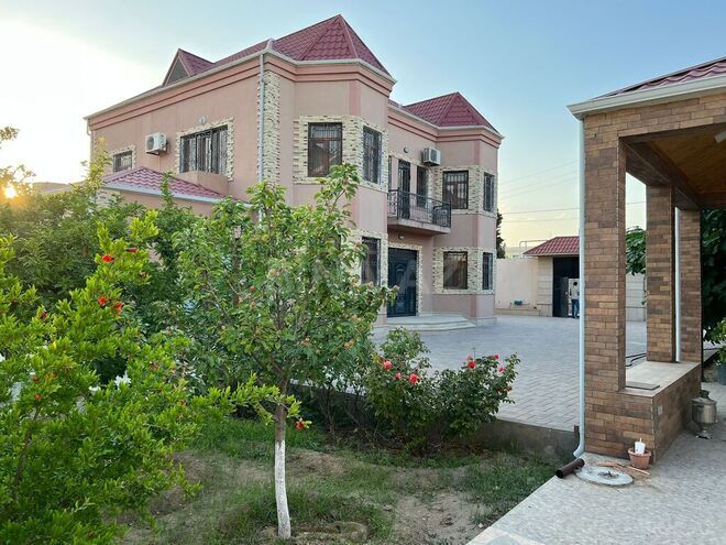 Həyət evi/Bağ evi - Mərdəkan q. - 280 m² (1)