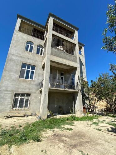 7 otaqlı həyət evi/bağ evi - Badamdar q. - 400 m² (1)