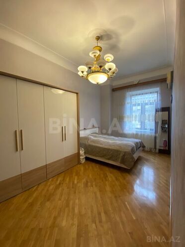 Продаётся 4-комн. вторичка 195 м², м. Сахил, photo 9 from 27