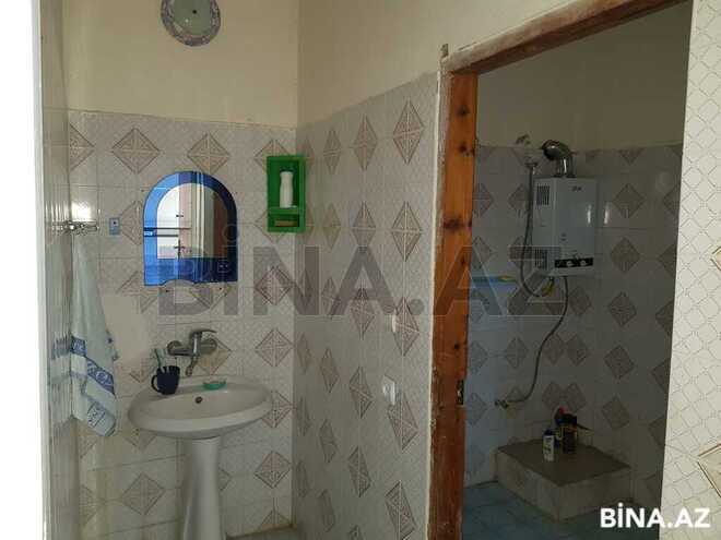 5 otaqlı həyət evi/bağ evi - Novxanı q. - 250 m² (14)