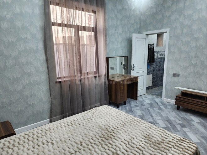 4 otaqlı həyət evi/bağ evi - Mərdəkan q. - 200 m² (28)
