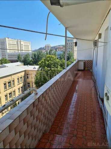 Продаётся 5-комн. вторичка 203 м², м. Ичеришехер, photo 3 from 20