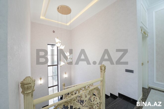 6 otaqlı həyət evi/bağ evi - Novxanı q. - 220 m² (23)
