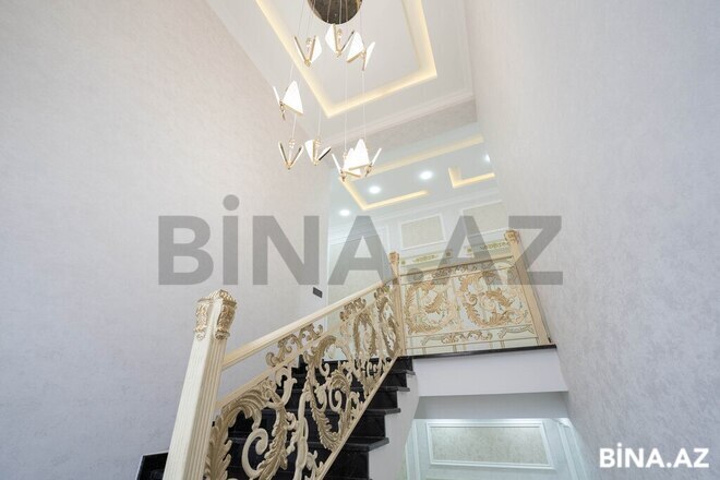 6 otaqlı həyət evi/bağ evi - Novxanı q. - 220 m² (21)