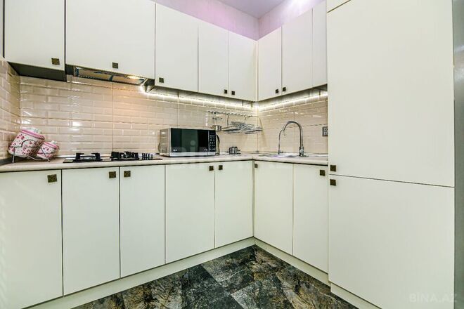 İcarəyə verilir 2 otaqlı köhnə tikili 75 m², Sahil m., photo 19 from 32