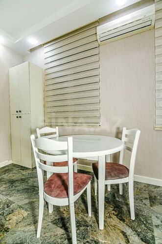 İcarəyə verilir 2 otaqlı köhnə tikili 75 m², Sahil m., photo 14 from 32