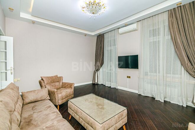İcarəyə verilir 2 otaqlı köhnə tikili 75 m², Sahil m., photo 11 from 32