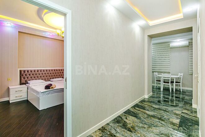 İcarəyə verilir 2 otaqlı köhnə tikili 75 m², Sahil m., photo 30 from 32