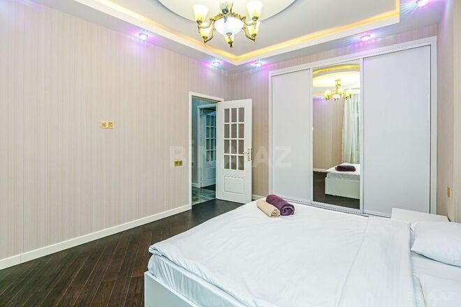 İcarəyə verilir 2 otaqlı köhnə tikili 75 m², Sahil m., photo 23 from 32
