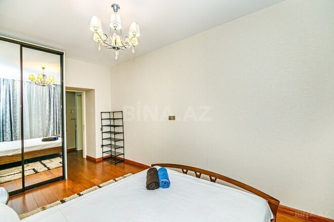 İcarəyə verilir 3 otaqlı köhnə tikili 120 m², Sahil m., photo 9 from 32