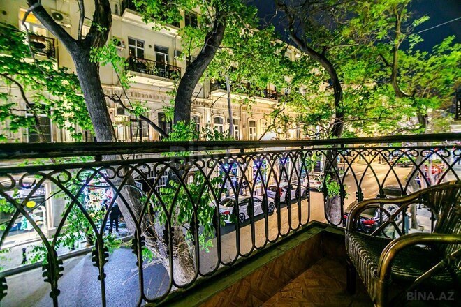 İcarəyə verilir 3 otaqlı köhnə tikili 120 m², Sahil m., photo 28 from 32